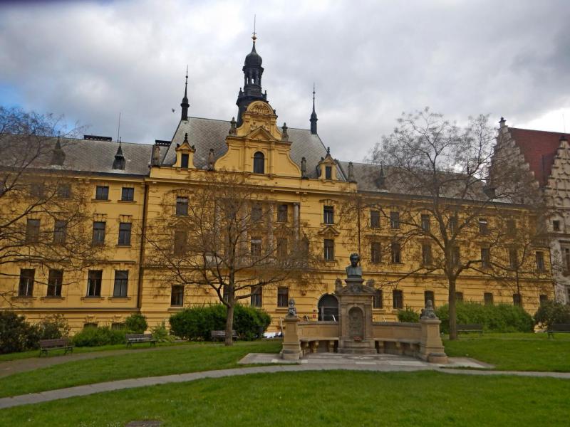 Прикрепленное изображение