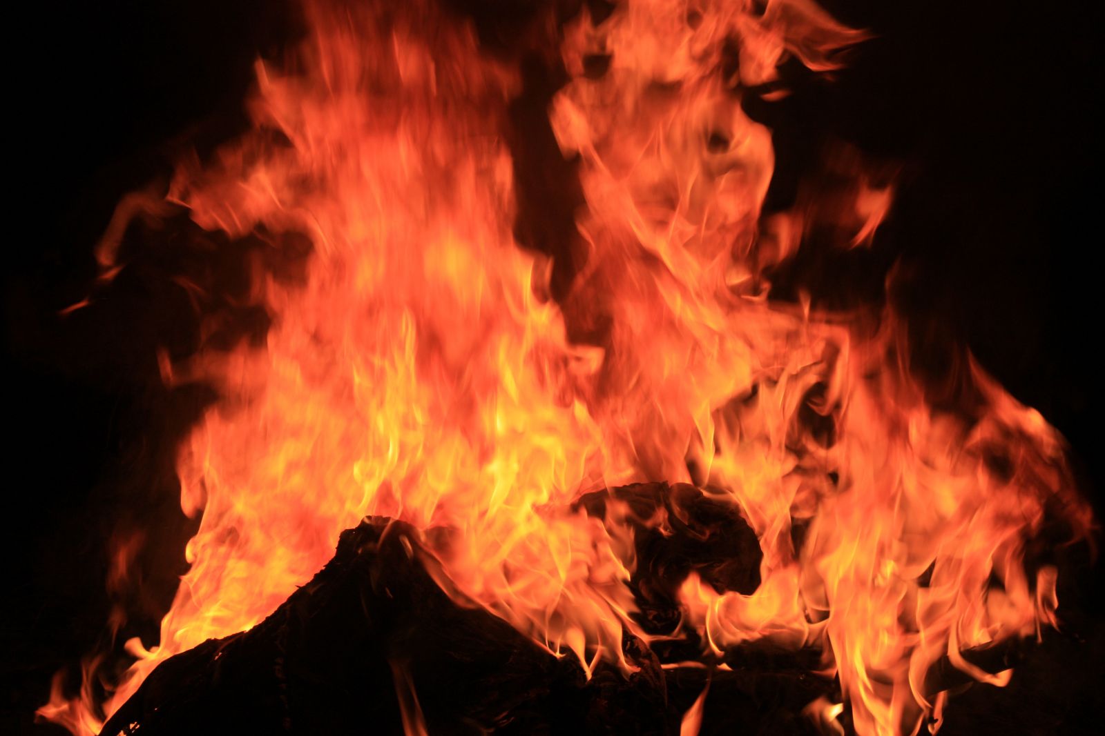 Гори костер