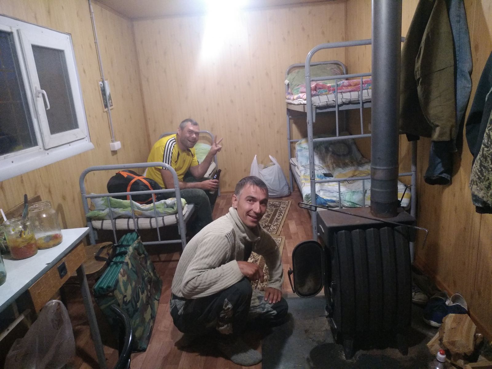 P90601-223208.jpg P90601-223208.jpg