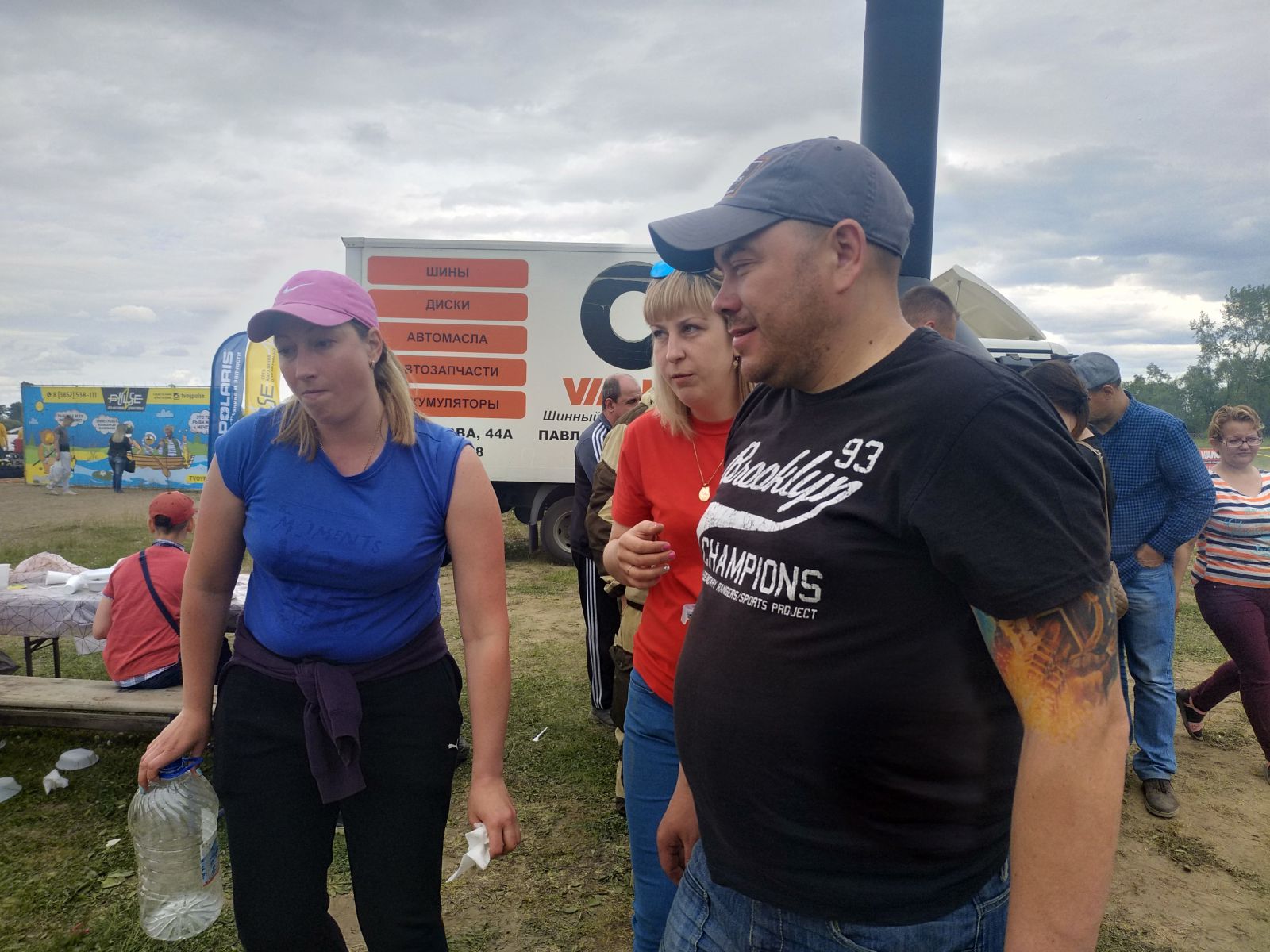 P90601-141606.jpg P90601-141606.jpg