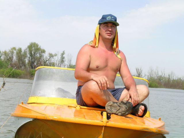 2001г. Казанка с выносным. 2001г. Казанка с выносным.