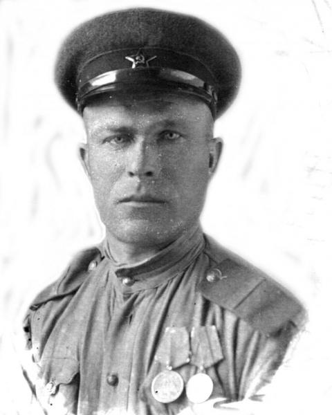 ded-grisha-400.jpg