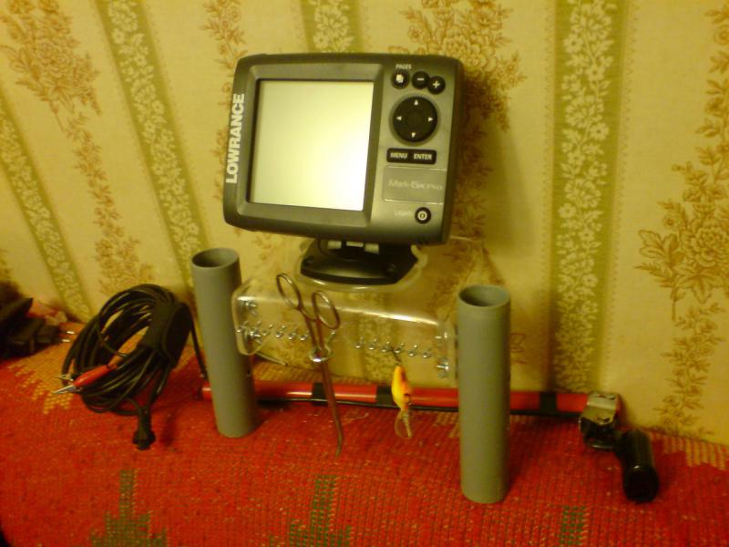 Моя подставка под эхолот и палки .jpg